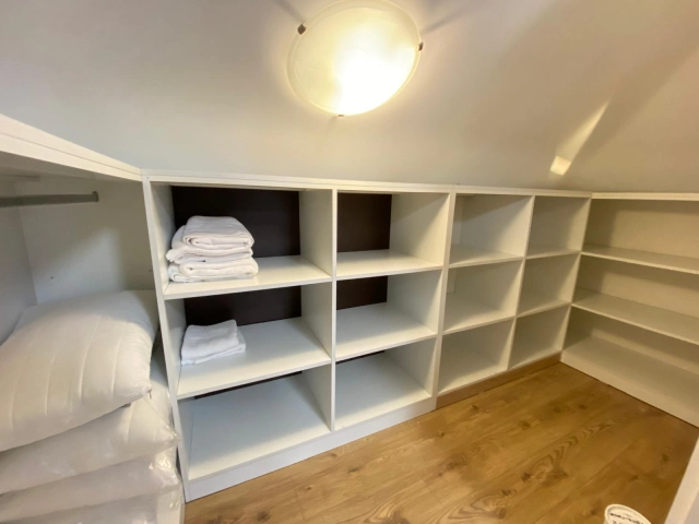 Apartament 3 camere - Centru