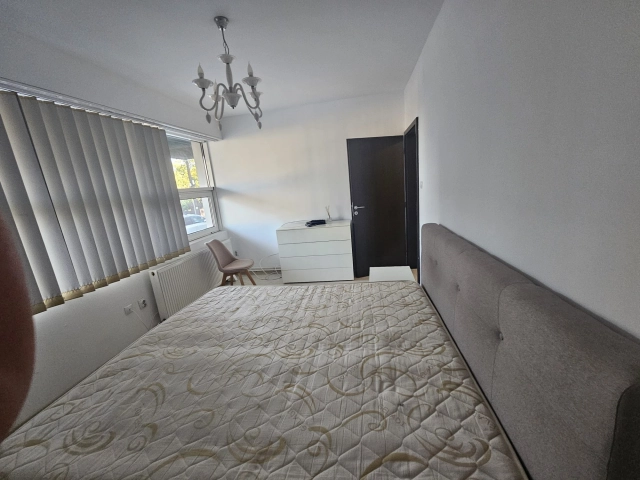 Apartament 2 camere - Podul de Fier