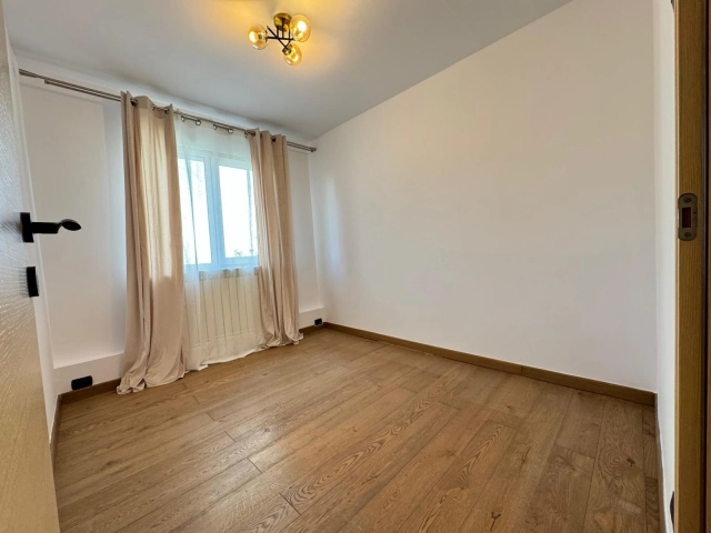 Apartament 4 camere - Mircea cel Batran