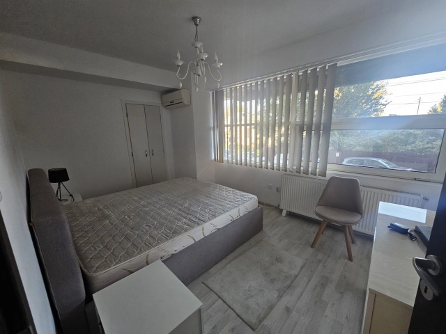 Apartament 2 camere - Podul de Fier