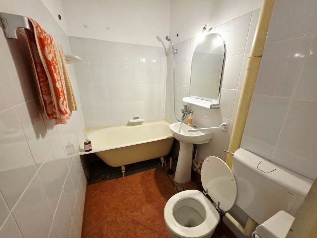 Apartament 2 camere - Podu Ros