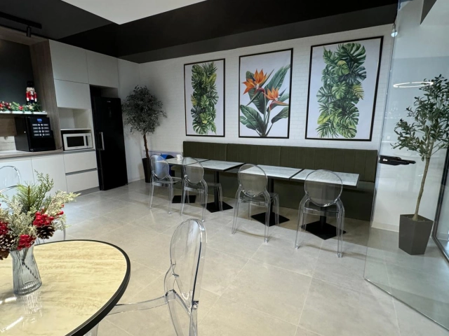 Apartament 5 camere - Metalurgie