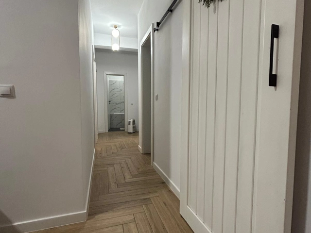 Apartament 3 camere - Pacurari