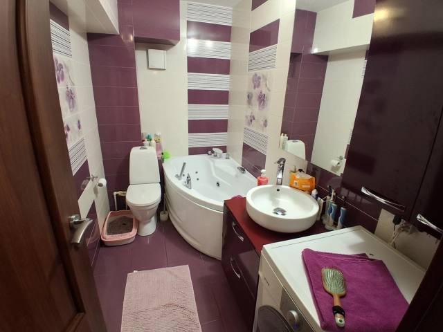 Apartament 3 camere - Pacurari