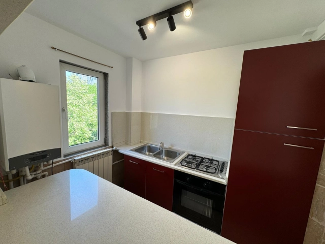 Apartament 4 camere - Mircea cel Batran