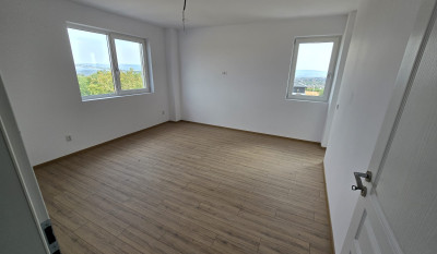 Apartament de vanzare 2 camere Miroslava 152974