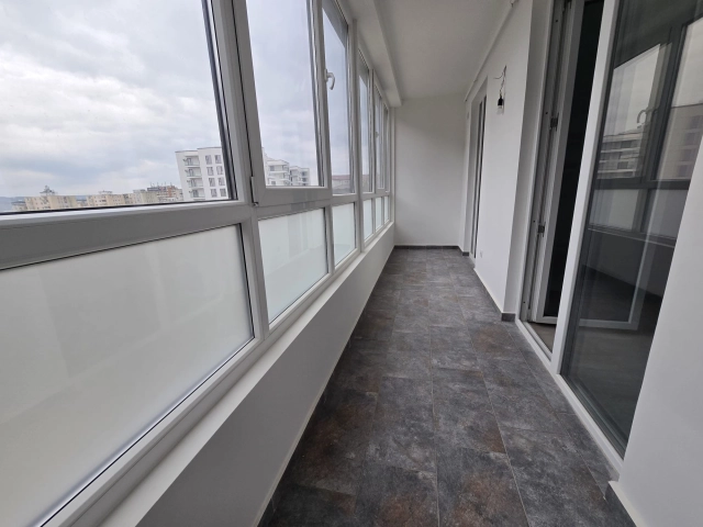 Apartament 3 camere - Pacurari