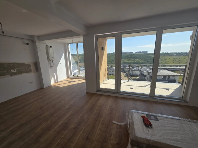 Apartament 3 camere - Pacurari