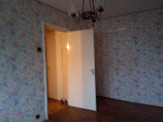 Apartament 3 camere - Podu Ros