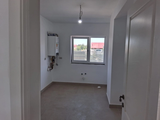 Apartament 4 camere - Visani