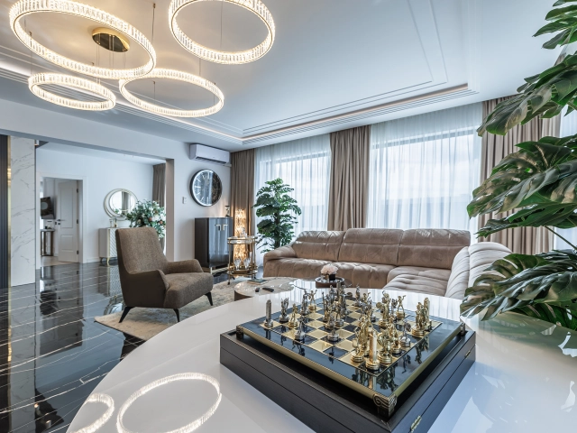 Apartament 6 camere - Podu Ros