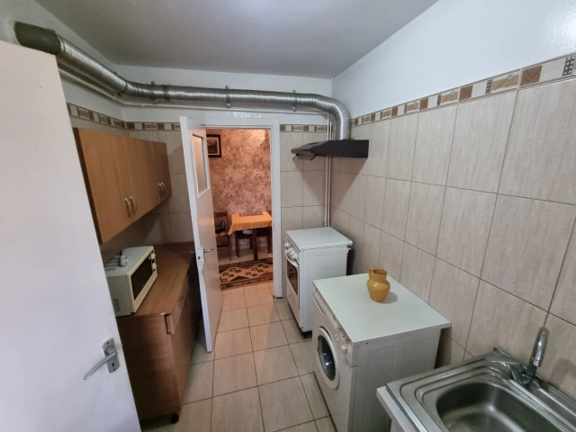 Apartament 3 camere - Tatarasi