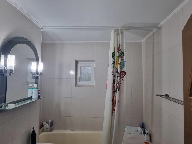 Apartament 3 camere - Nicolina