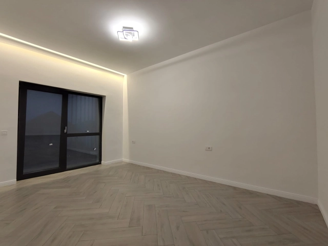 Apartament 4 camere - Popas Pacurari