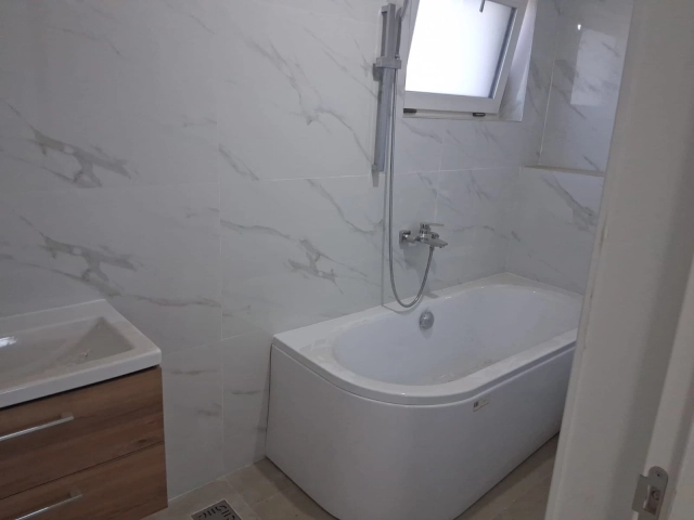 Apartament 4 camere - Visani