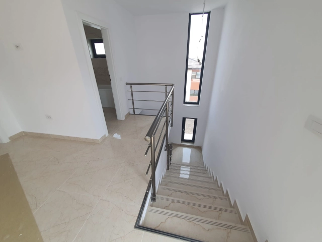 Apartament 3 camere - CUG