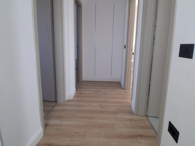 Apartament 4 camere - Valea Lupului