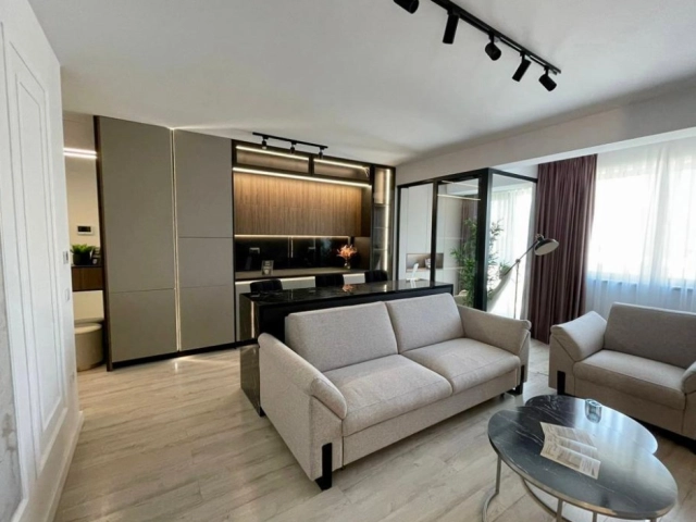 Apartament 3 camere - Dacia