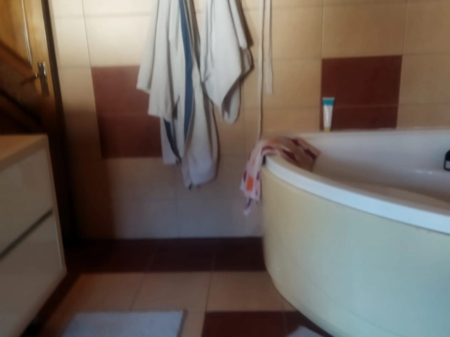 Apartament 5 camere - Tatarasi