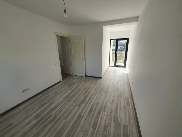 Apartament 4 camere - Valea Lupului