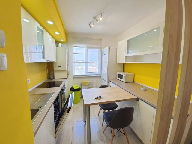 Apartament 2 camere - Centru