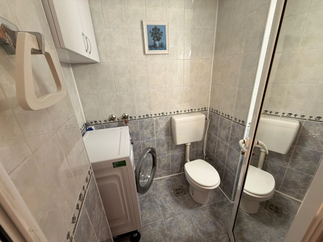 Apartament 4 camere - Pacurari