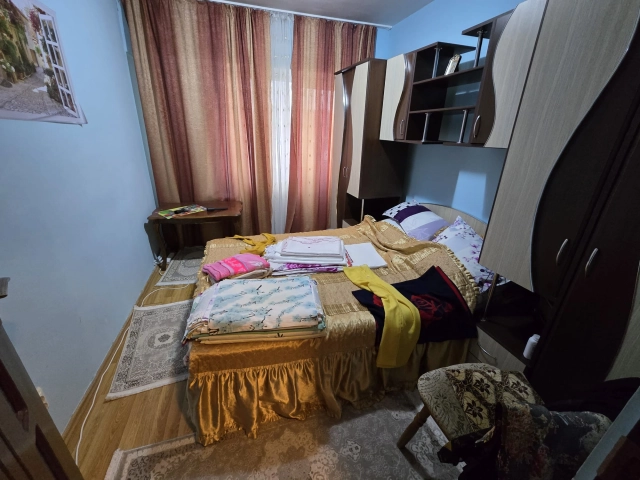 Apartament 5 camere - Baza 3