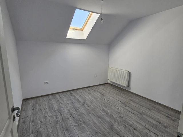 Apartament 4 camere - Horpaz