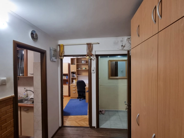 Apartament 3 camere - Nicolina