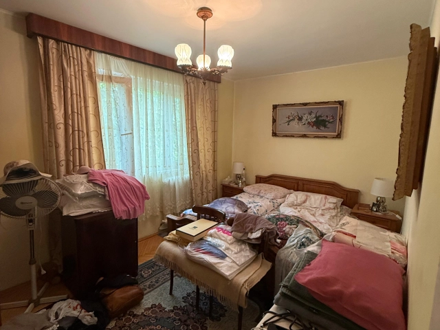 Apartament 3 camere - Podu Ros