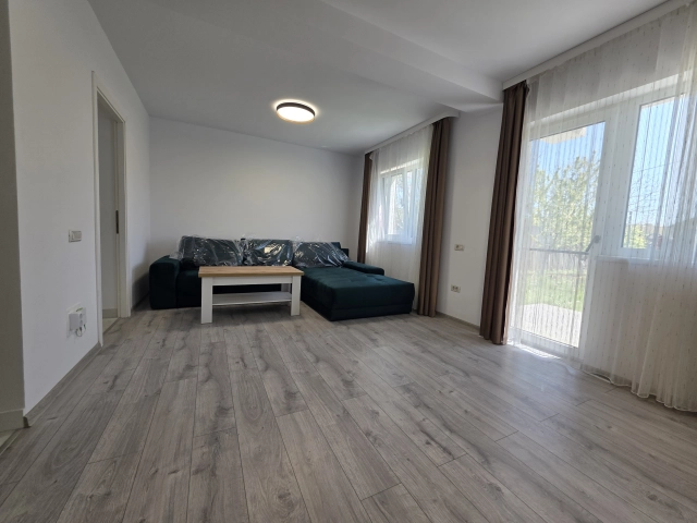 Apartament 4 camere - Bucium
