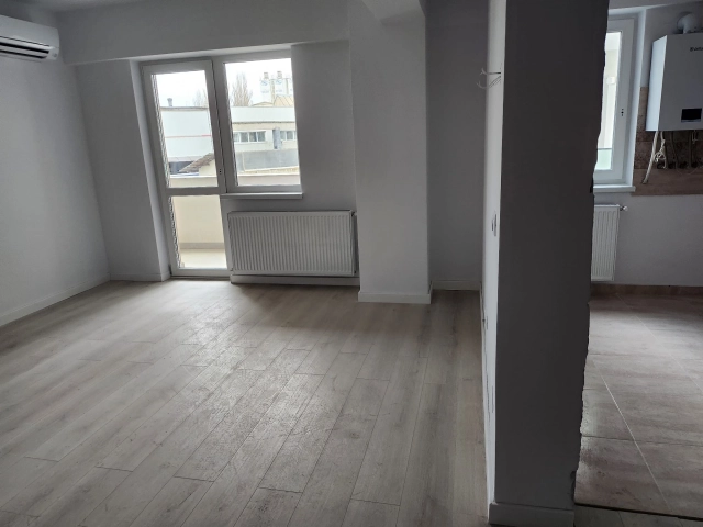 Apartament 2 camere - Alexandru cel Bun