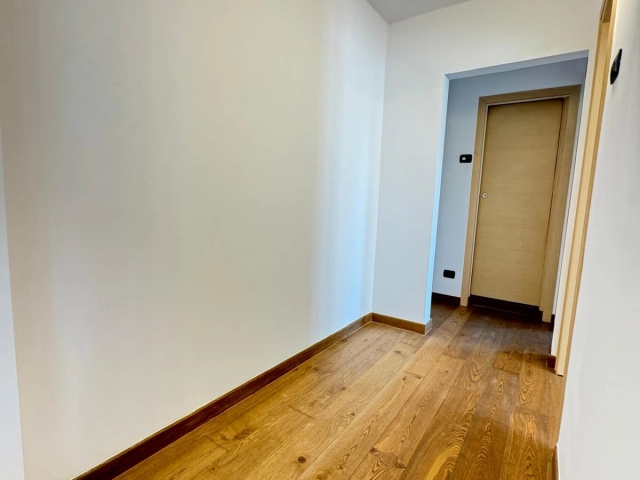 Apartament 4 camere - Mircea cel Batran