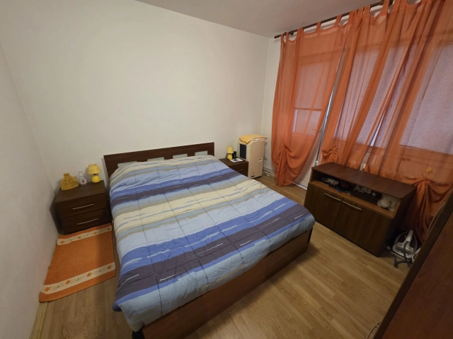 Apartament 2 camere - Alexandru cel Bun