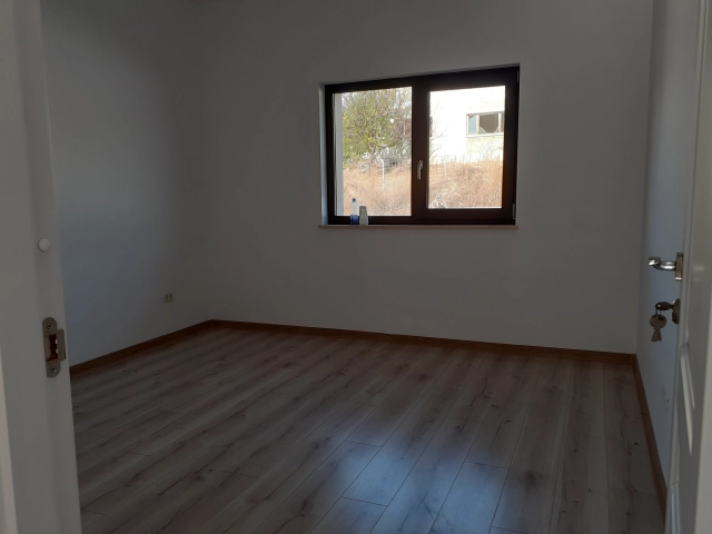Apartament 4 camere - Valea Lupului
