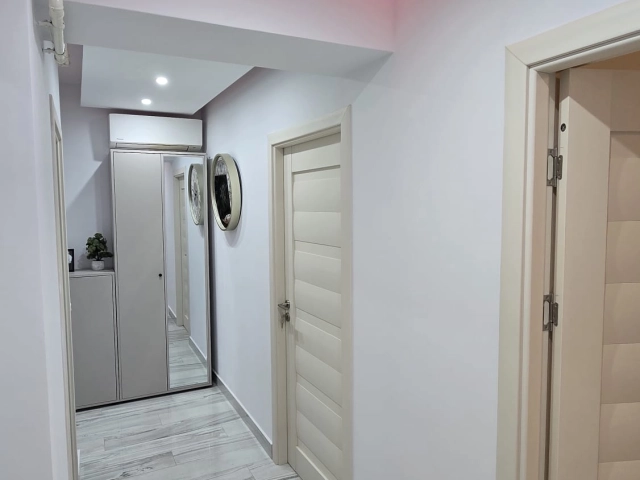 Apartament 3 camere - Popas Pacurari