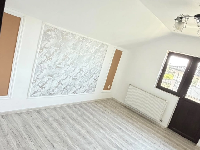 Apartament 4 camere - Popas Pacurari