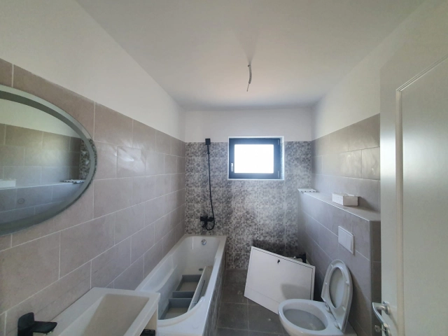 Apartament 4 camere - Valea Lupului