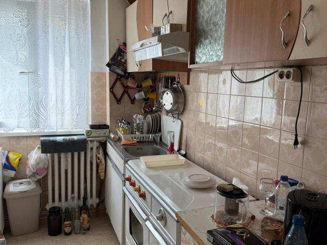 Apartament 3 camere - Podu Ros