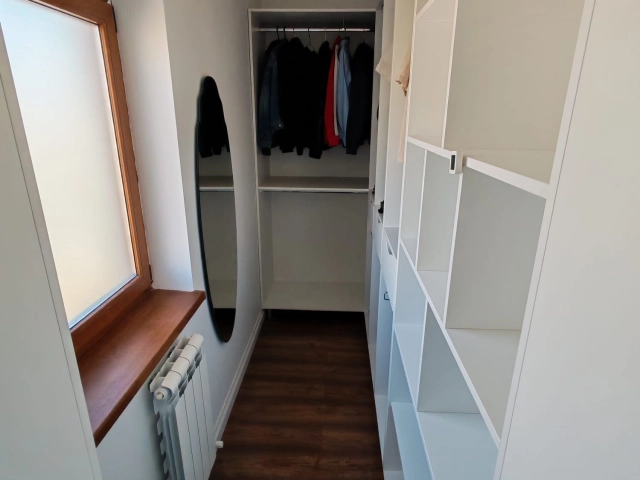 Apartament 4 camere - Rediu