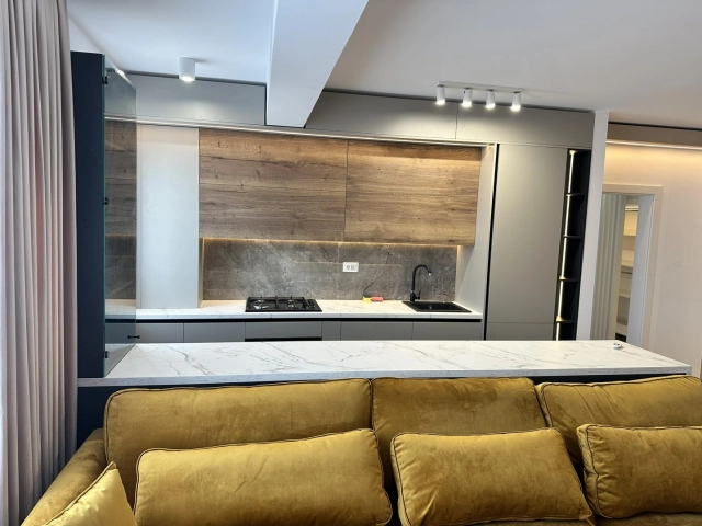 Apartament 3 camere - Dacia