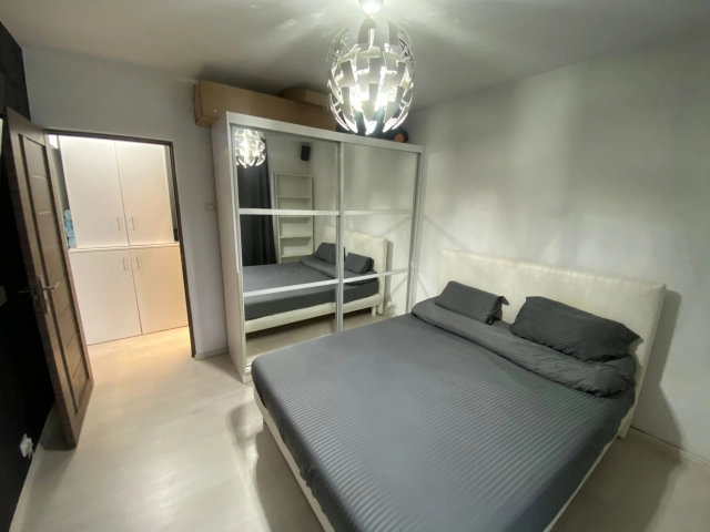 Apartament 3 camere - Podu Ros