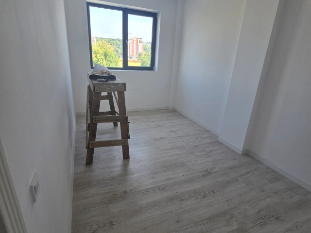 Apartament 3 camere - Alexandru cel Bun