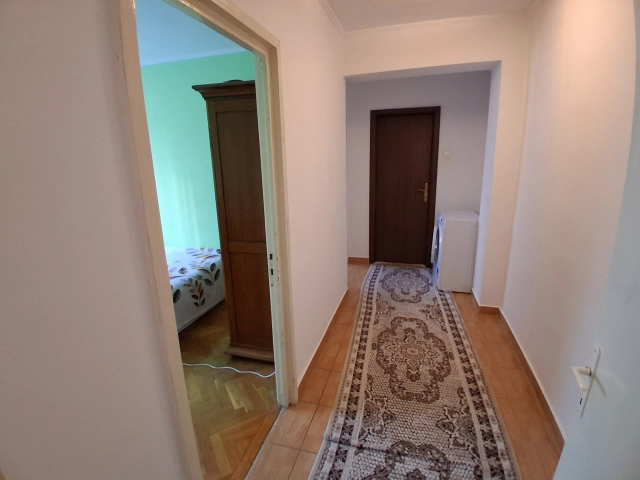 Apartament 3 camere - Centru Civic