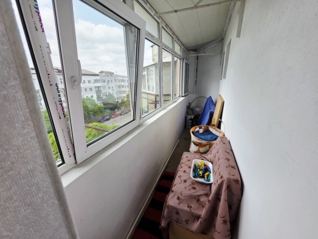 Apartament 4 camere - Dacia