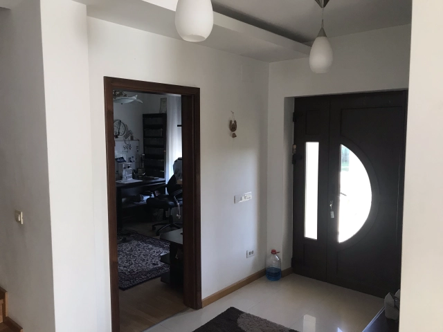 Apartament 4 camere - Popas Pacurari