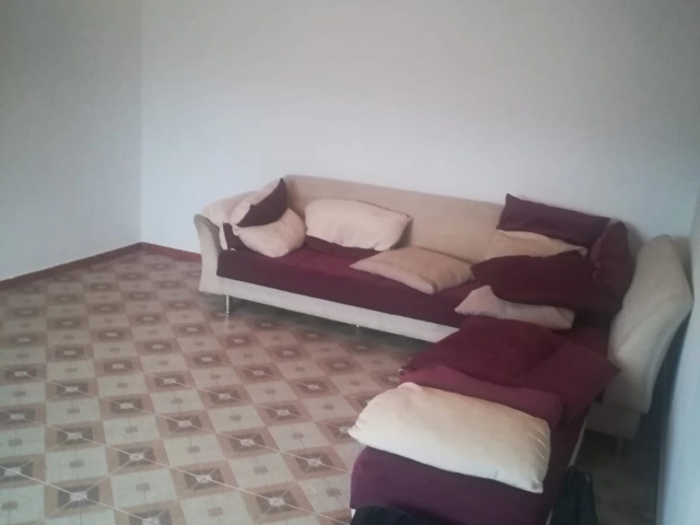 Apartament 4 camere - Bucium