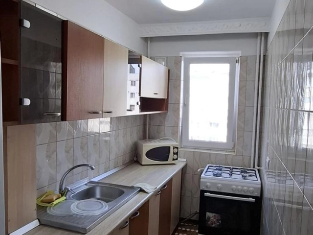 Apartament 2 camere - Podu Ros