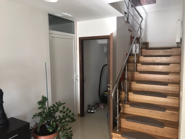 Apartament 4 camere - Popas Pacurari