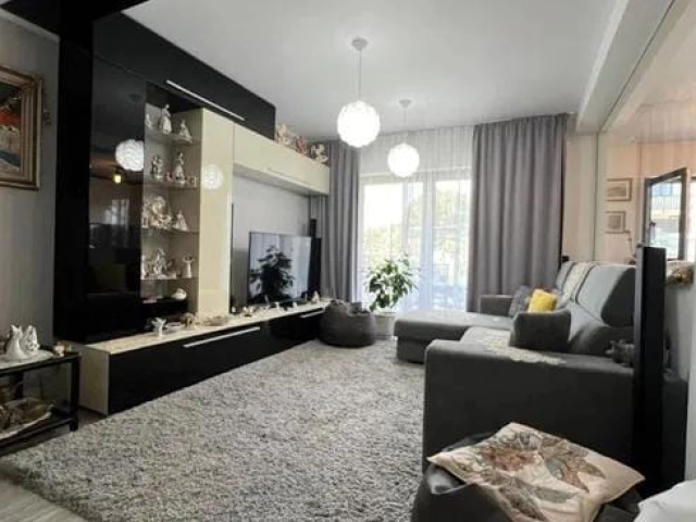 Apartament 4 camere - CUG